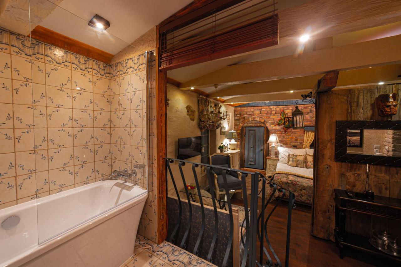 Paul'S Fantasia Boutique Suites Щецин Экстерьер фото